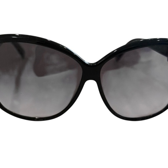 Salvatore Ferragamo Black Sunglasses - Picture 9 of 10